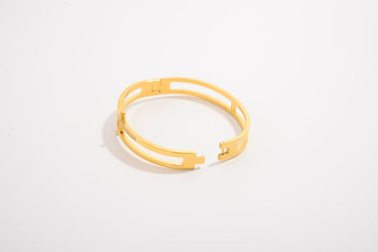 GoldenCore Bracelet