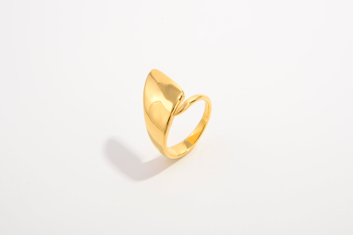 TitanGlow Ring