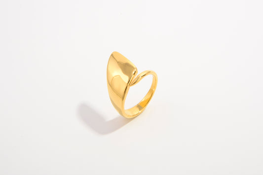 TitanGlow Ring