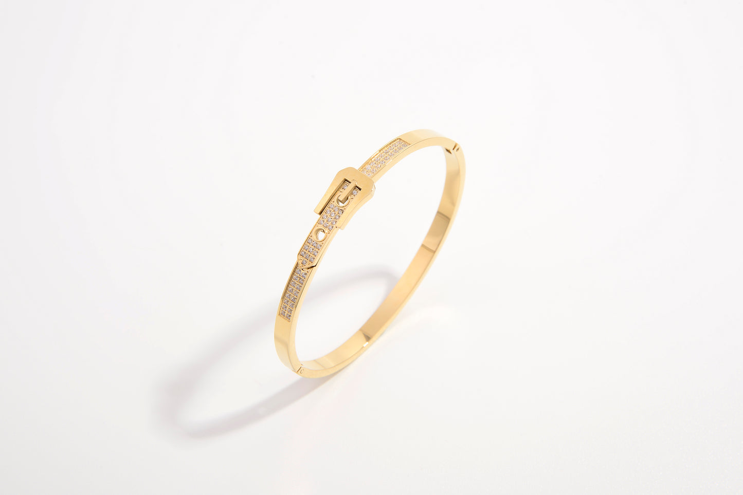 RoyalPulse Gold Bracelet