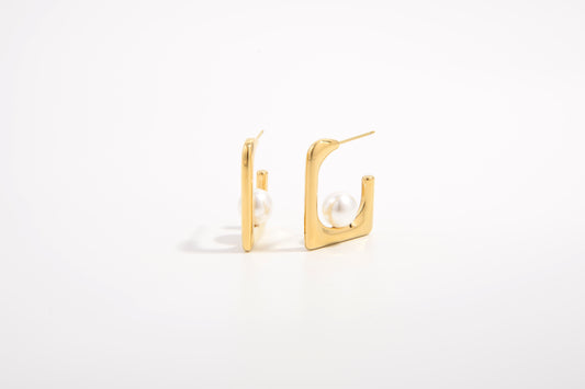 GoldenGlow Studs