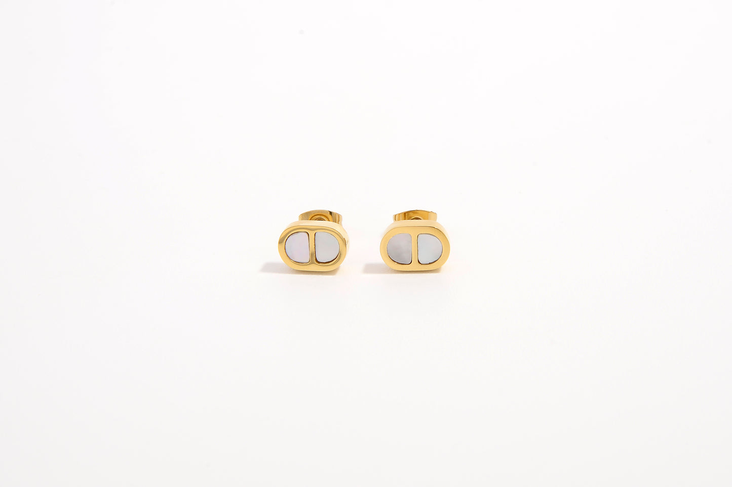 RoyalAura Earrings