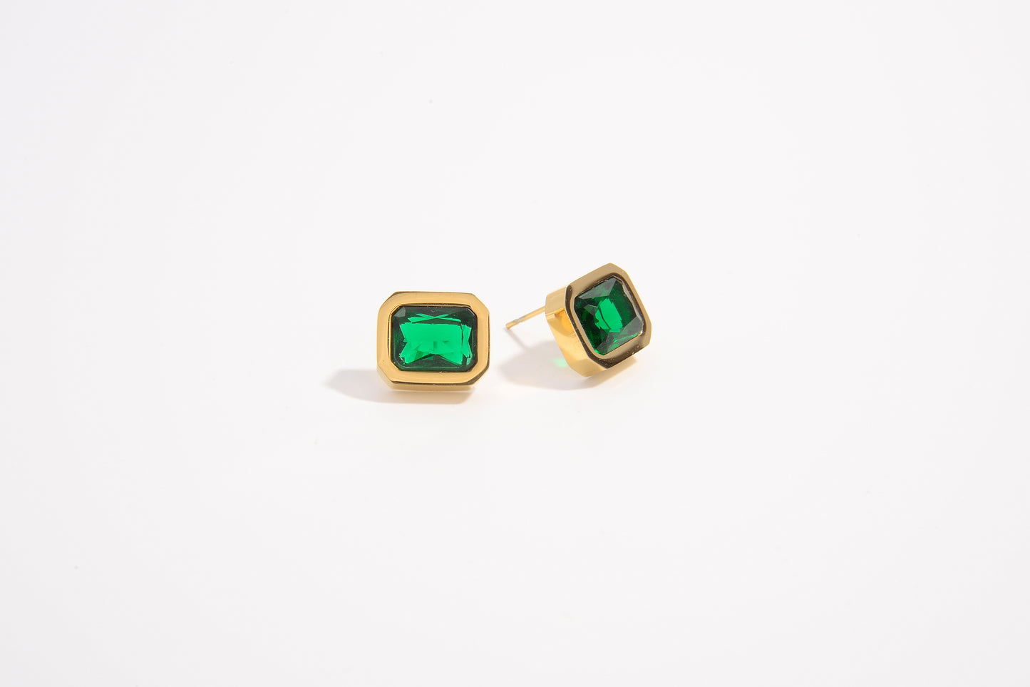 Aurora Minimalist Green Studs