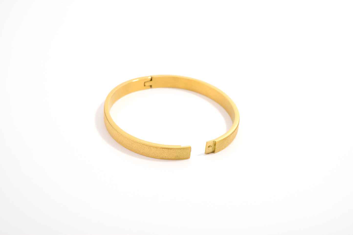 GoldNova Bracelet