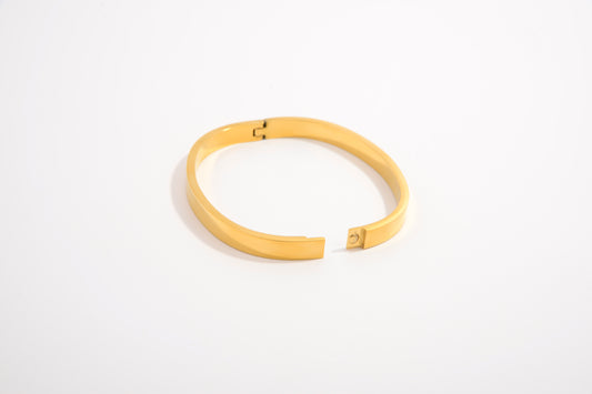 GoldenVibe Bracelet