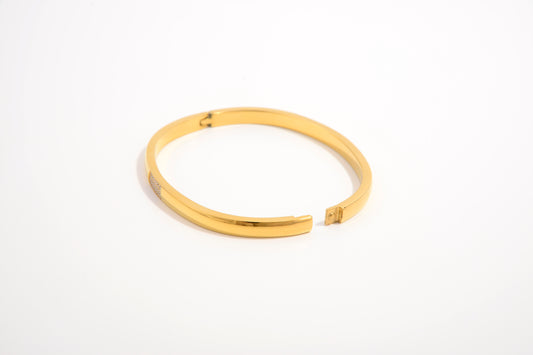 AuroraGold Chain Bracelet