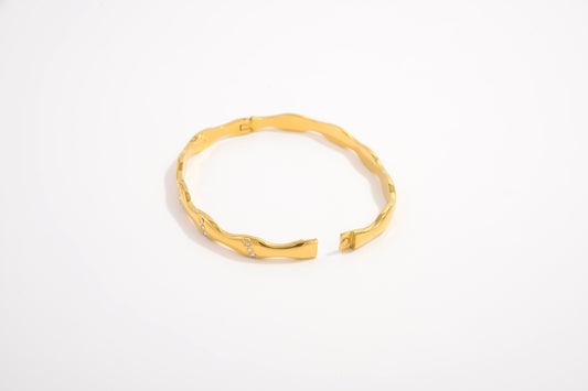 GoldenOrbit Bracelet