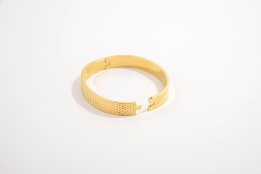 GoldenPeak Bracelet